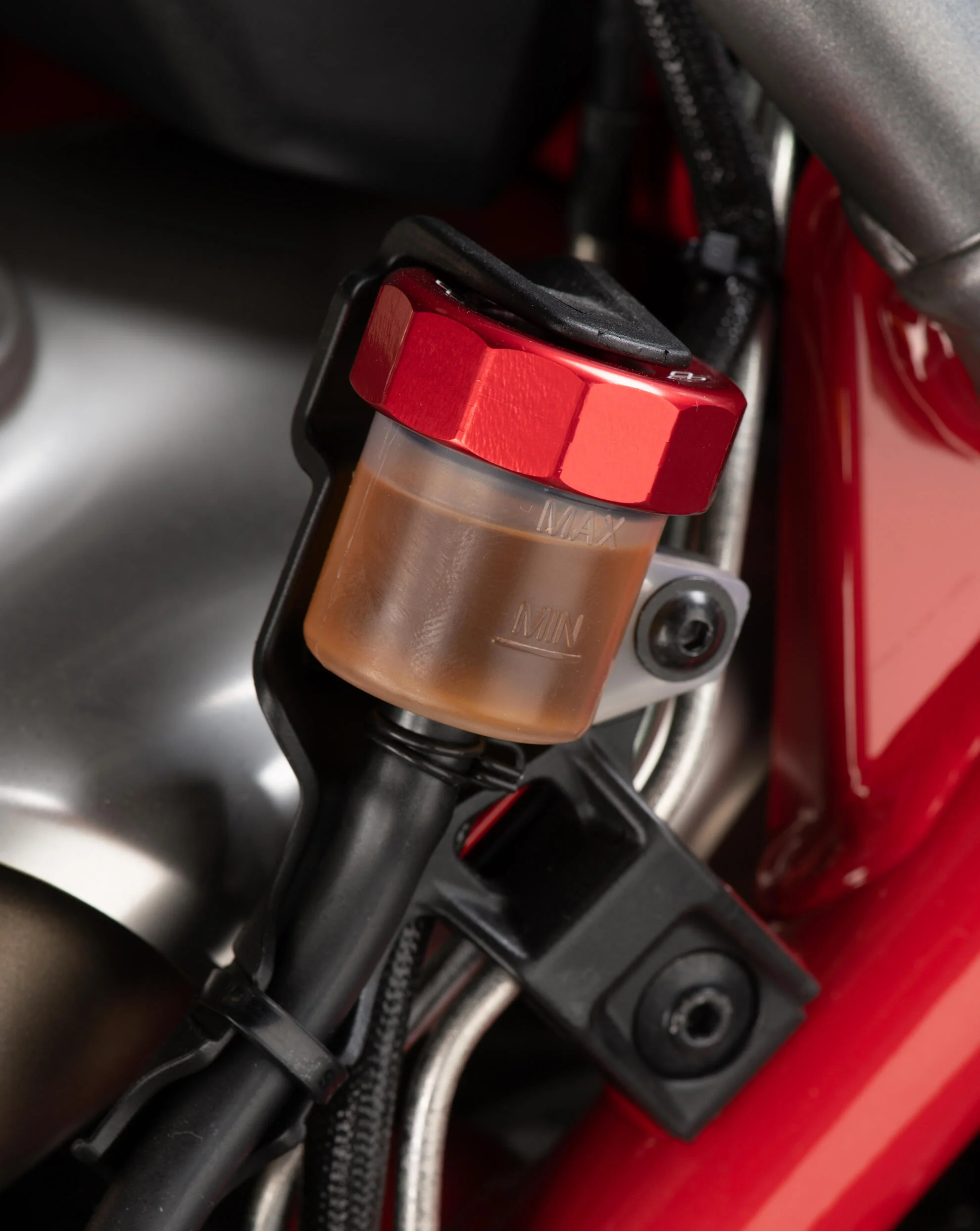 Ausgleichsbehälter-Deckel Hinten LighTech Aprilia RS 660 (20-26) FFC03 - Image 6