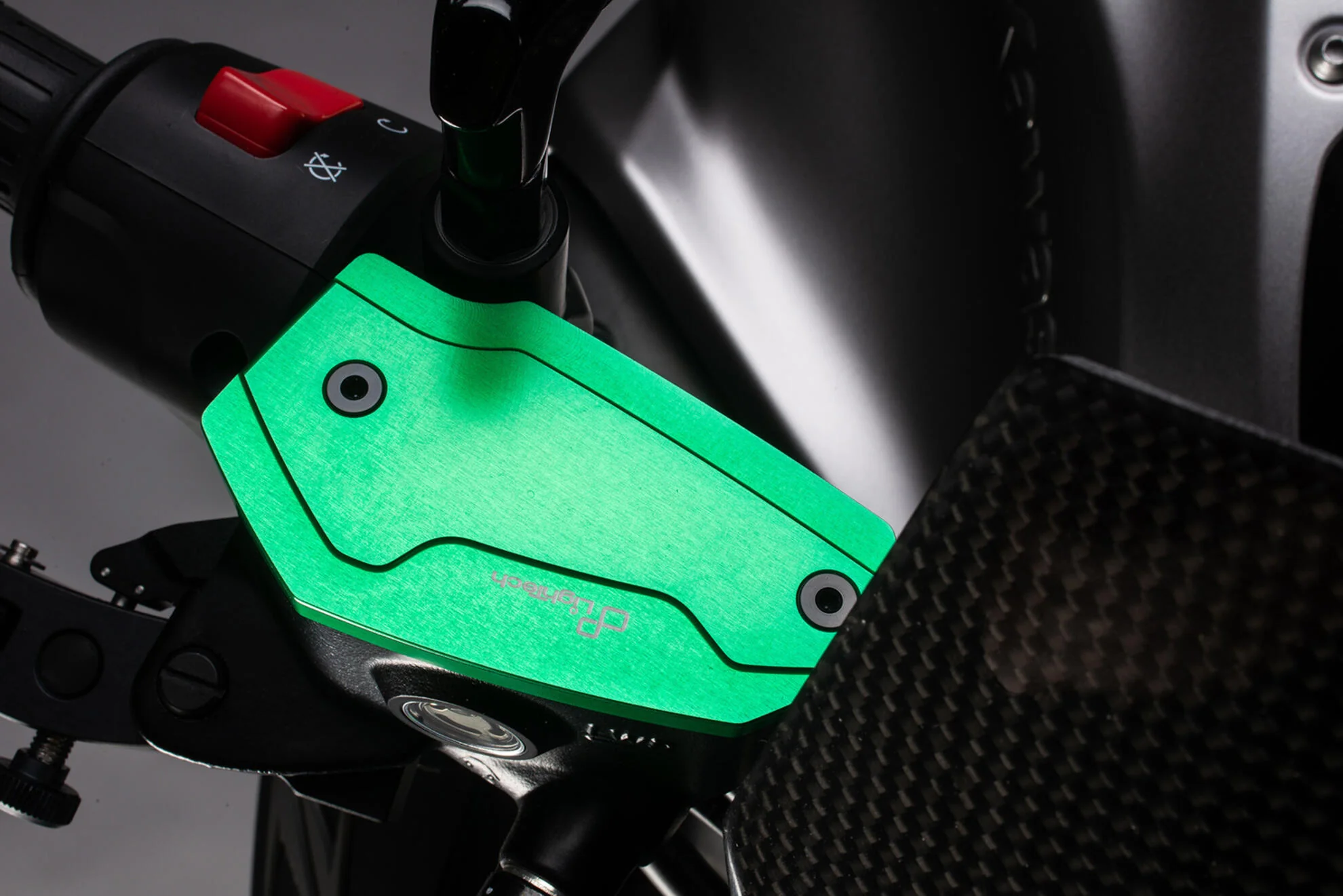 Ausgleichsbehälter-Deckel Vorne LighTech Kawasaki ZX-4 RR (23-25) FBC16 - Image 6