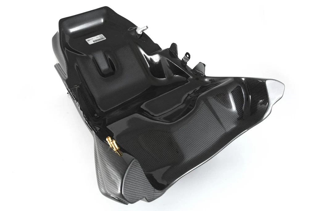 Carbon Kraftstofftank Fullsix Ducati Panigale V4/S/R (18-21) - Image 8
