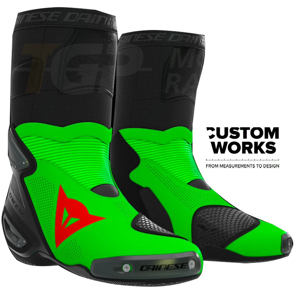 Dainese Axial 2 Air Racing und Straßen Motorradstiefel Franco Morbidelli Replica 2026 | Herren | Fluo Grün / Fluo Rot | Custom Works
