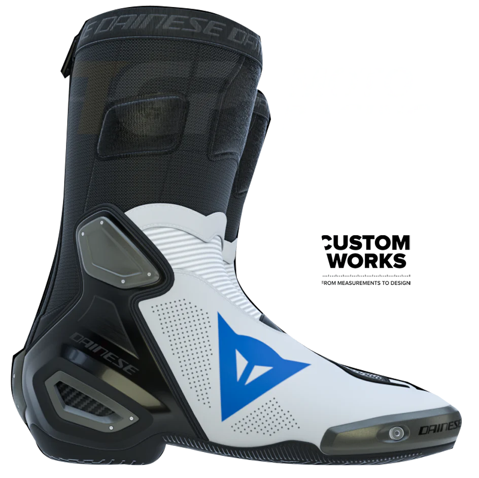 Dainese Axial 2 Air Racing und Straßen Motorradstiefel | Herren | Weiß / Himmelblau | Custom Works - Image 3