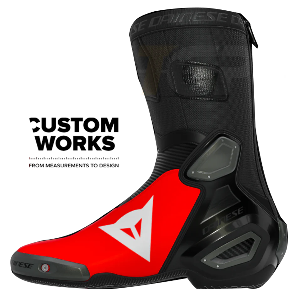 Dainese Axial 2 Racing und Straßen Motorradstiefel Marco Bezzecchi Replica 2026 | Herren | Fluo Rot / Schwarz | Custom Works - Image 4