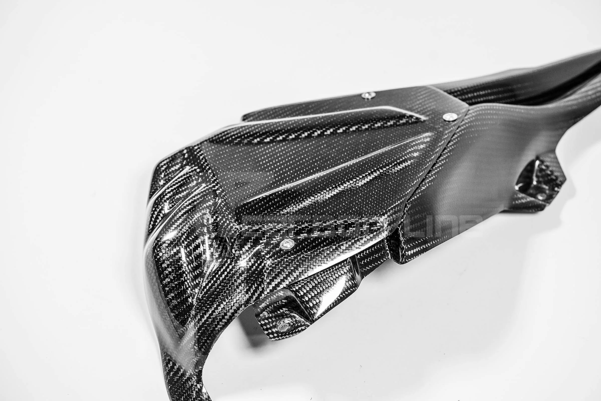 ECU Abdeckung inkl. Kühlkanal 200g AP Carbon Line Yamaha YZF-R1/M RN65 (20-26) - Image 5