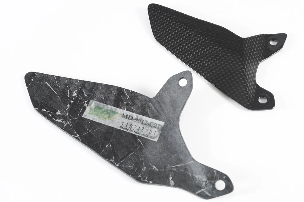 Fersenschutz Carbon Fullsix Ducati Panigale V2 955 (20-24) - Image 5