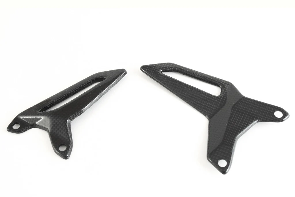 Fersenschutz "Offen" Carbon Fullsix Ducati Panigale V2 955 (20-24) - Image 5