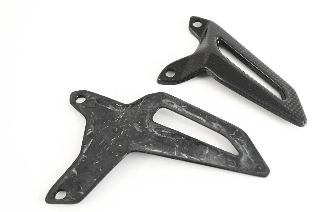 Fersenschutz "Offen" Carbon Fullsix Ducati Panigale V2 955 (20-24) - Image 6