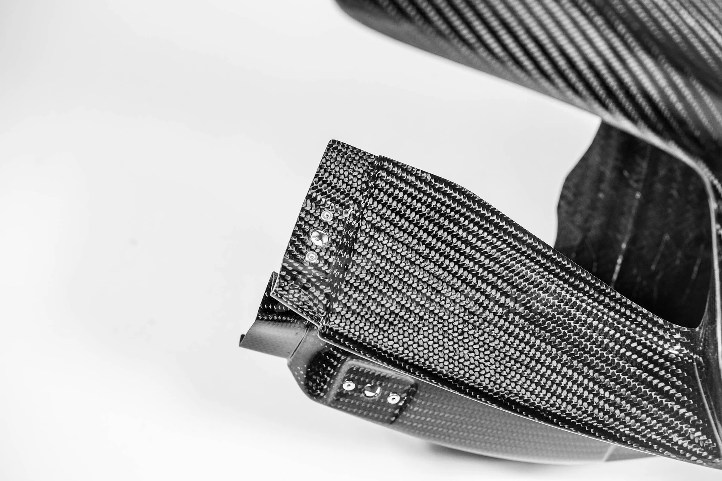 Frontmaske 200g AP Carbon Line Yamaha YZF-R1/M RN65 (20-26) - Image 7