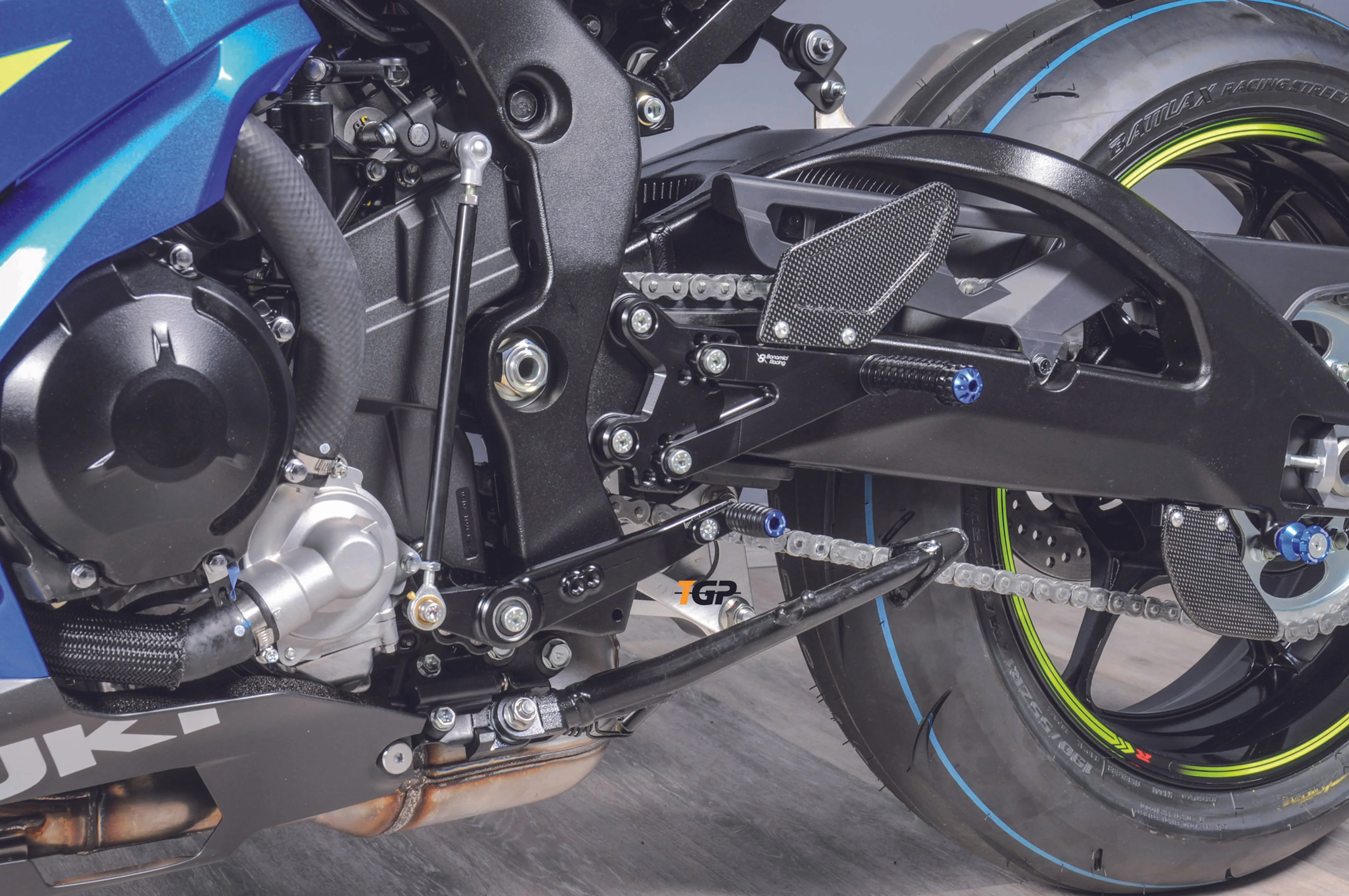 Fußrastenanlage Bonamici Racing Suzuki GSX-R 1000 (17-23) S011 - Image 2