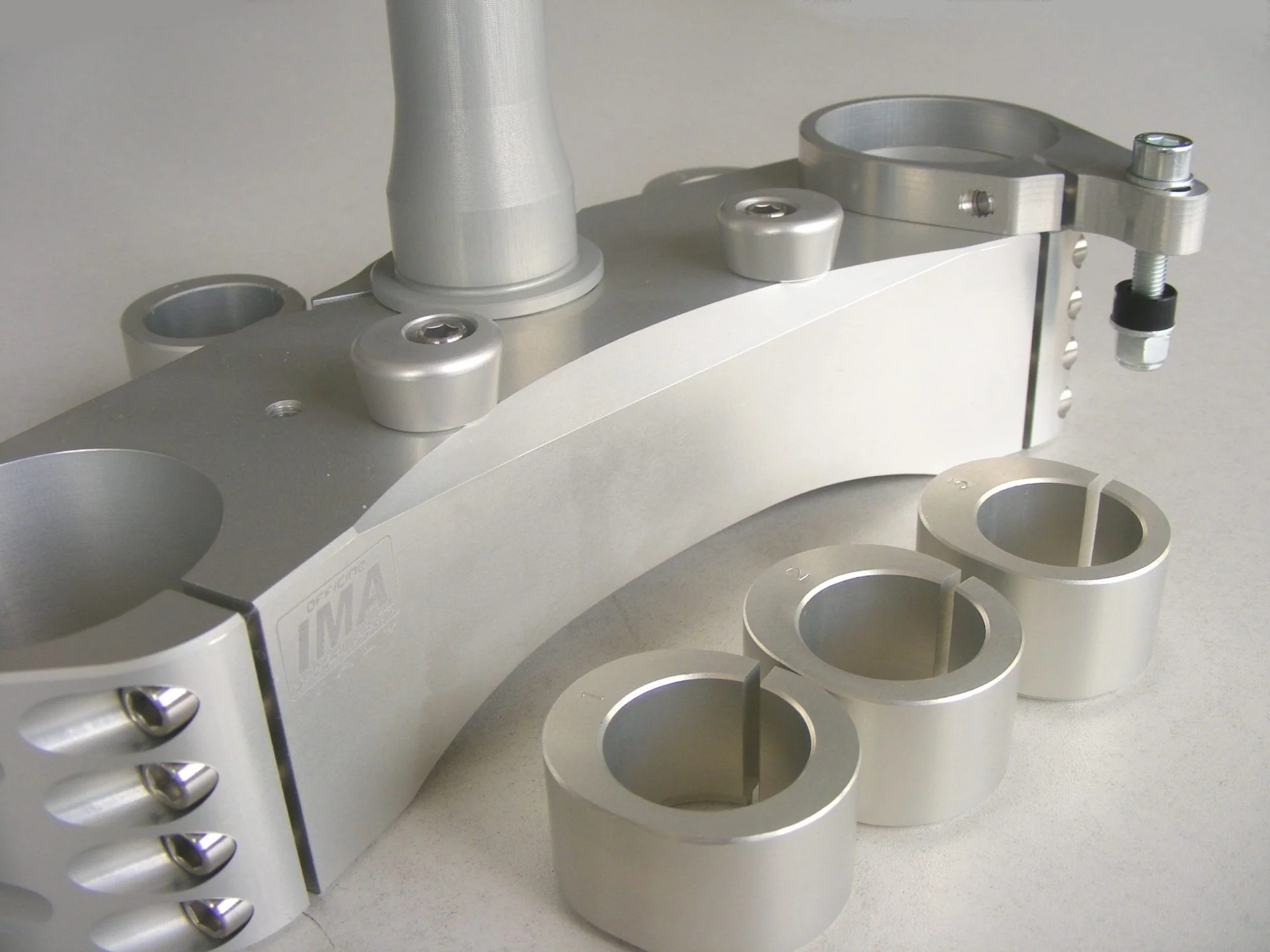 Ima Special Parts Racing Gabelbrücke Honda CBR 1000 RR-R SC82 (20-26) - Image 10