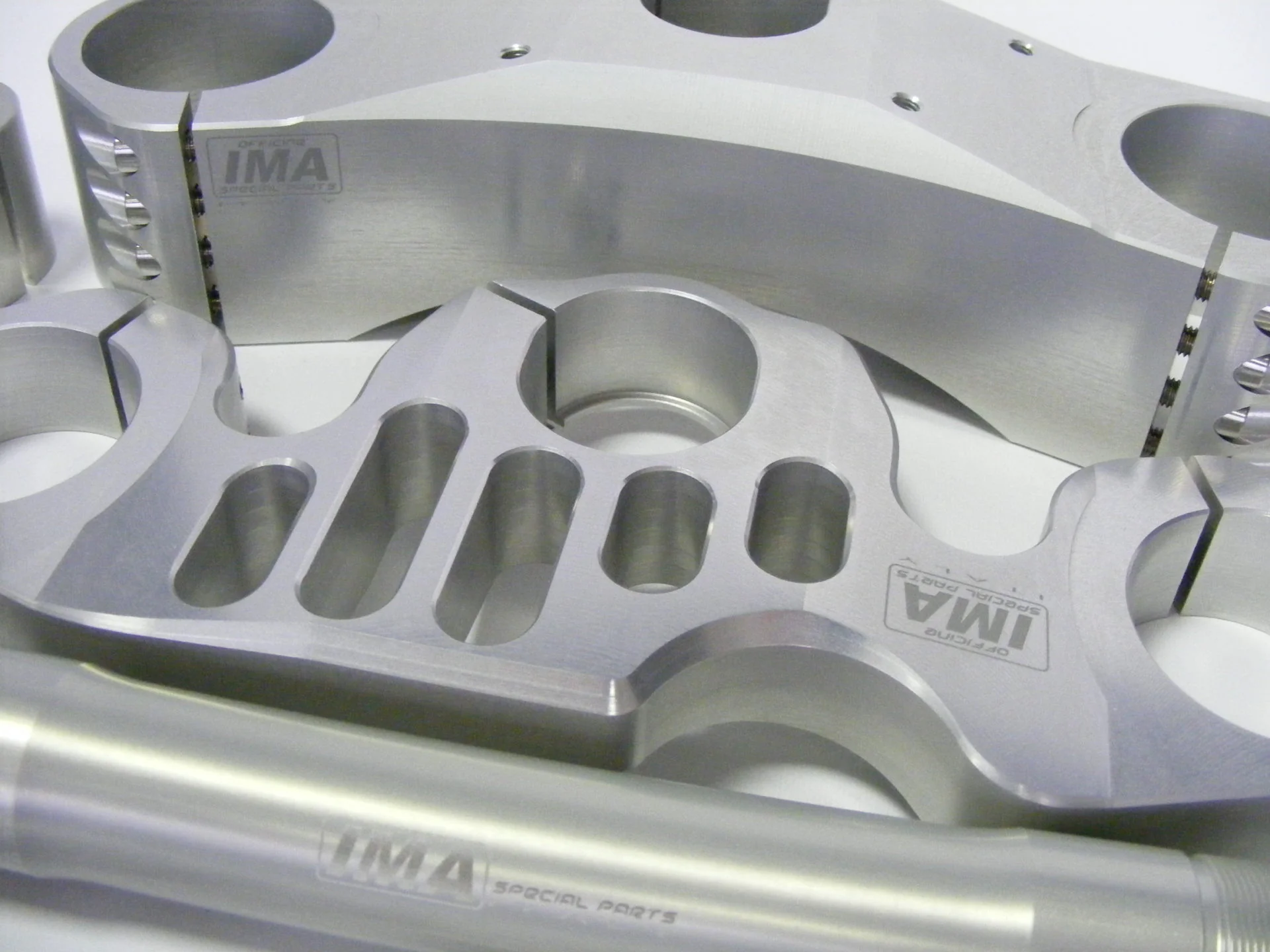 Ima Special Parts STK Racing Gabelbrücke Suzuki GSX-R 1000 (17-23) - Image 3