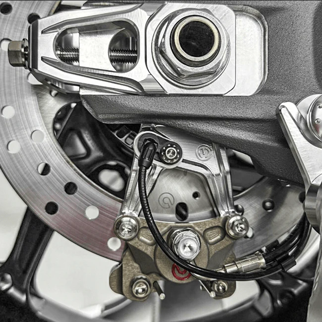 Kettenspanner Kit mit Bremssattelhalter und Brembo P2-24 64mm X206001 Motocorse Ducati Panigale V4/S (25-26)
