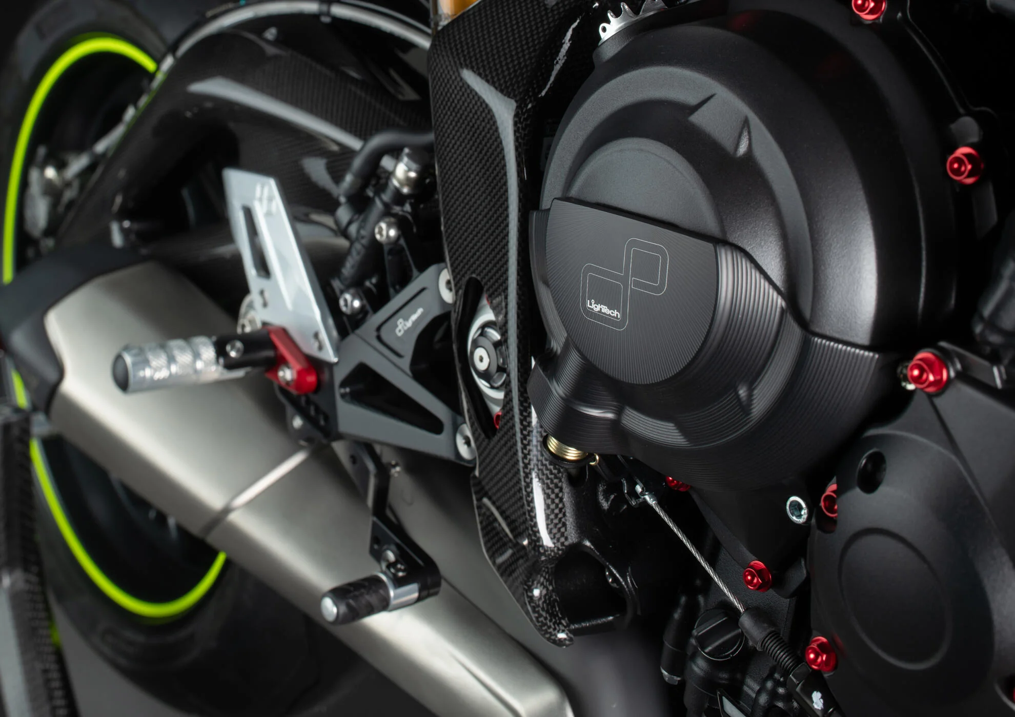 Fußrastenanlage R LighTech Triumph Street Triple 765 S / R / RS (17-26) FTRTR005R - Image 2