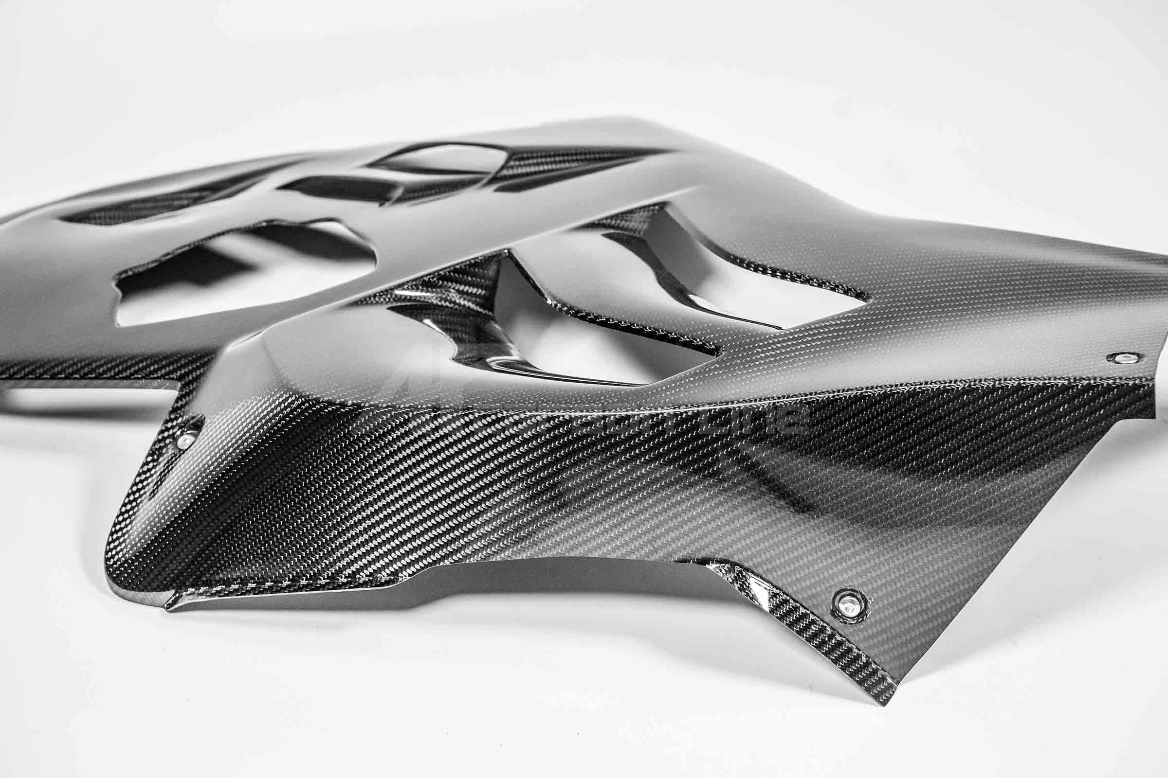 SBK Seitenteil links 200g AP Carbon Line Ducati Panigale V4/S/R (22-24) - Image 5