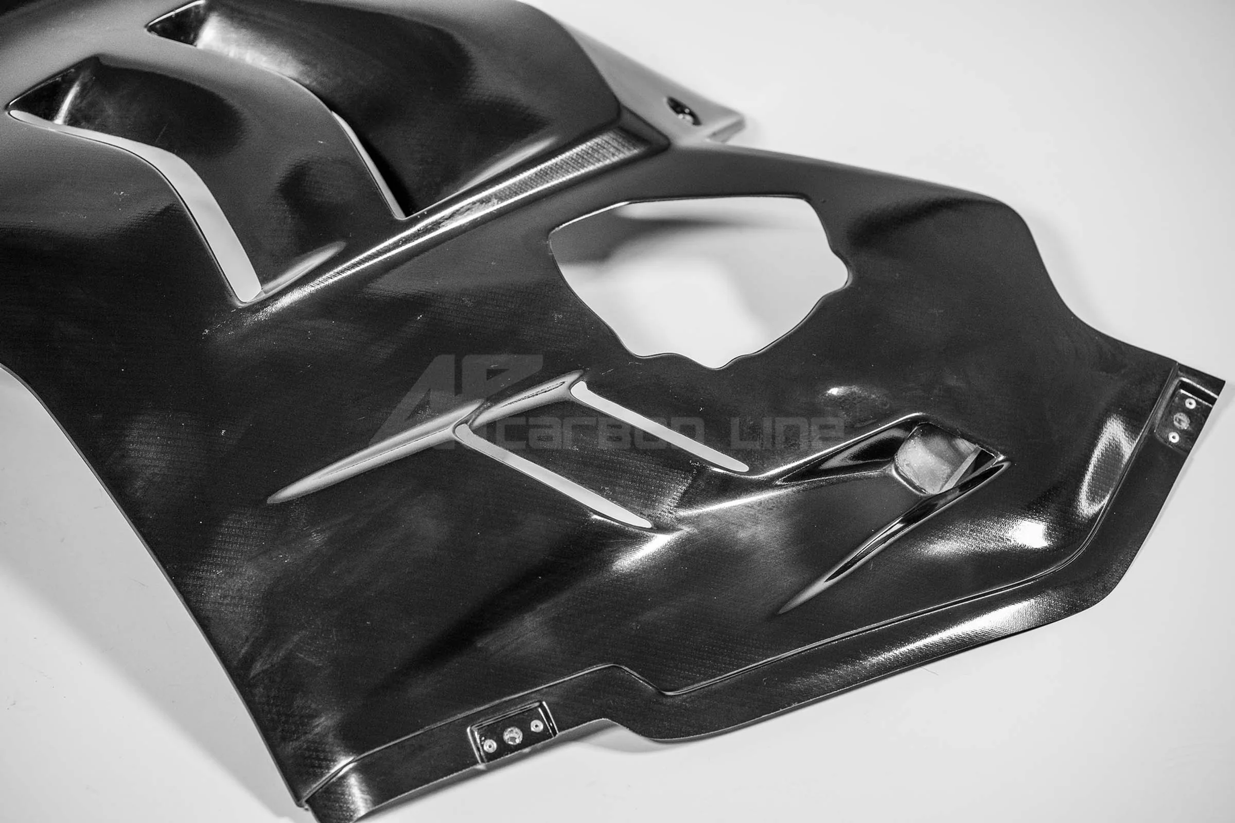 SBK Seitenteil links Lavatex AP Carbon Line Ducati Panigale V4/S/R (22-24) - Image 3