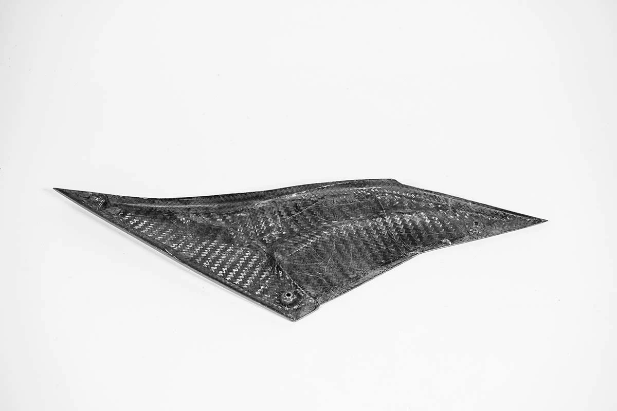 Tankseitenteil Unten Links 200g AP Carbon Line Aprilia RSV4/RR/1100 Factory (21-25) - Image 4