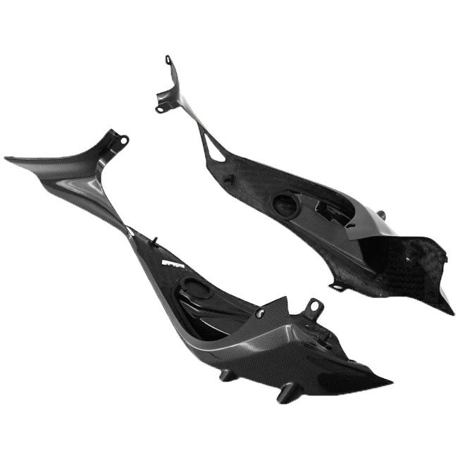 Untere Heckverkleidung links und rechts Carbon Fullsix Ducati Panigale V4/S (25-26)